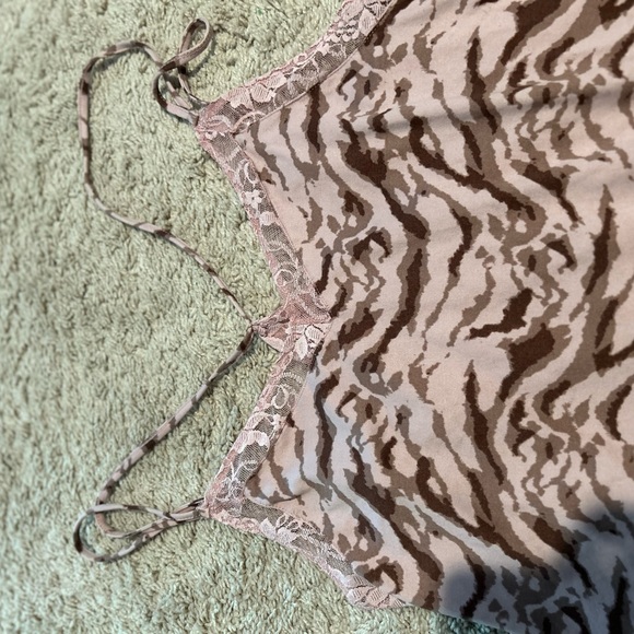 Vince Camuto nighty 🎀 - Picture 6 of 6